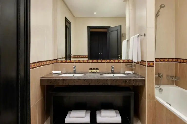 Delta Hotels by Marriott Marrakech Eden Andalou luxurious bathroom