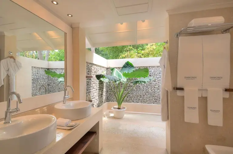 Luxury bathroom at Diamonds Athuruga Maldives Resort & Spa