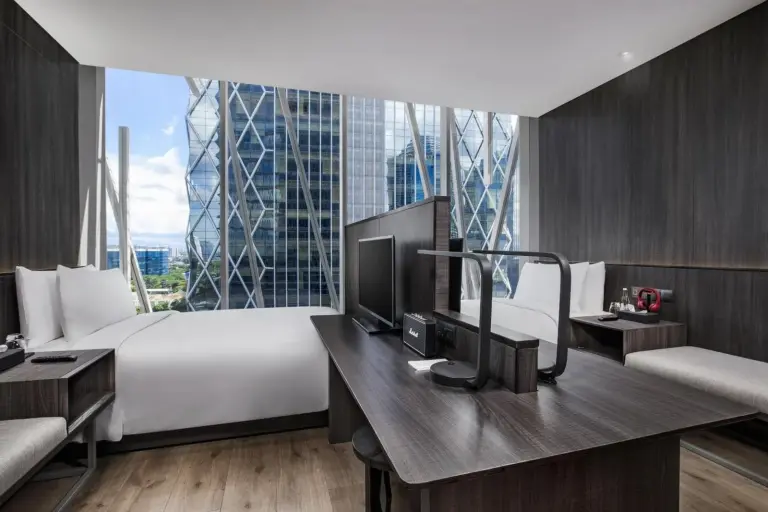 Twin bedroom setup in Discovery SCBD Jakarta