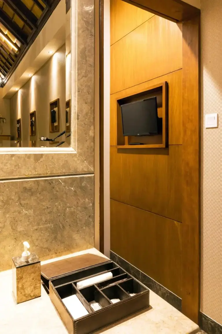 Bathroom Detail