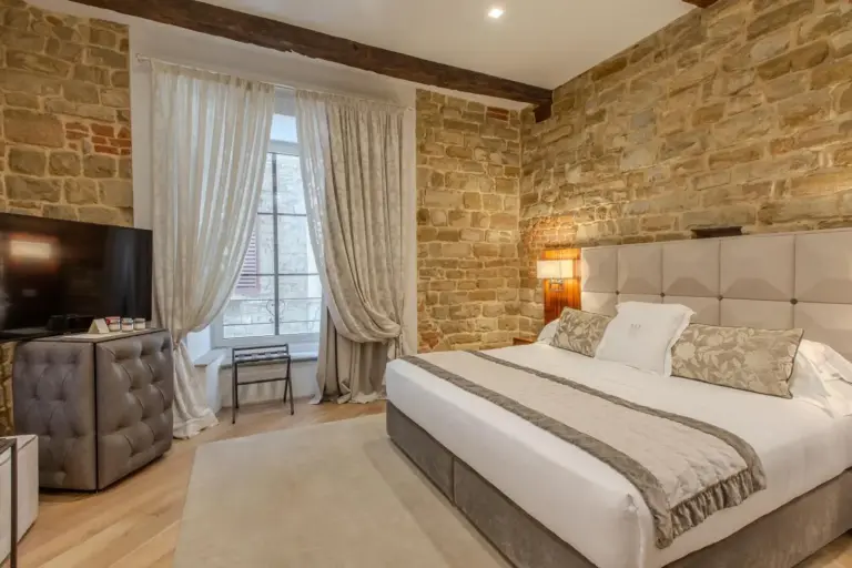 Dormitorio en Donati Luxury Tower Suites en Florencia