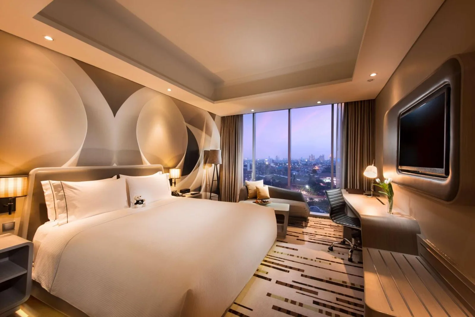 DoubleTree by Hilton Jakarta - Diponegoro, à Jakarta