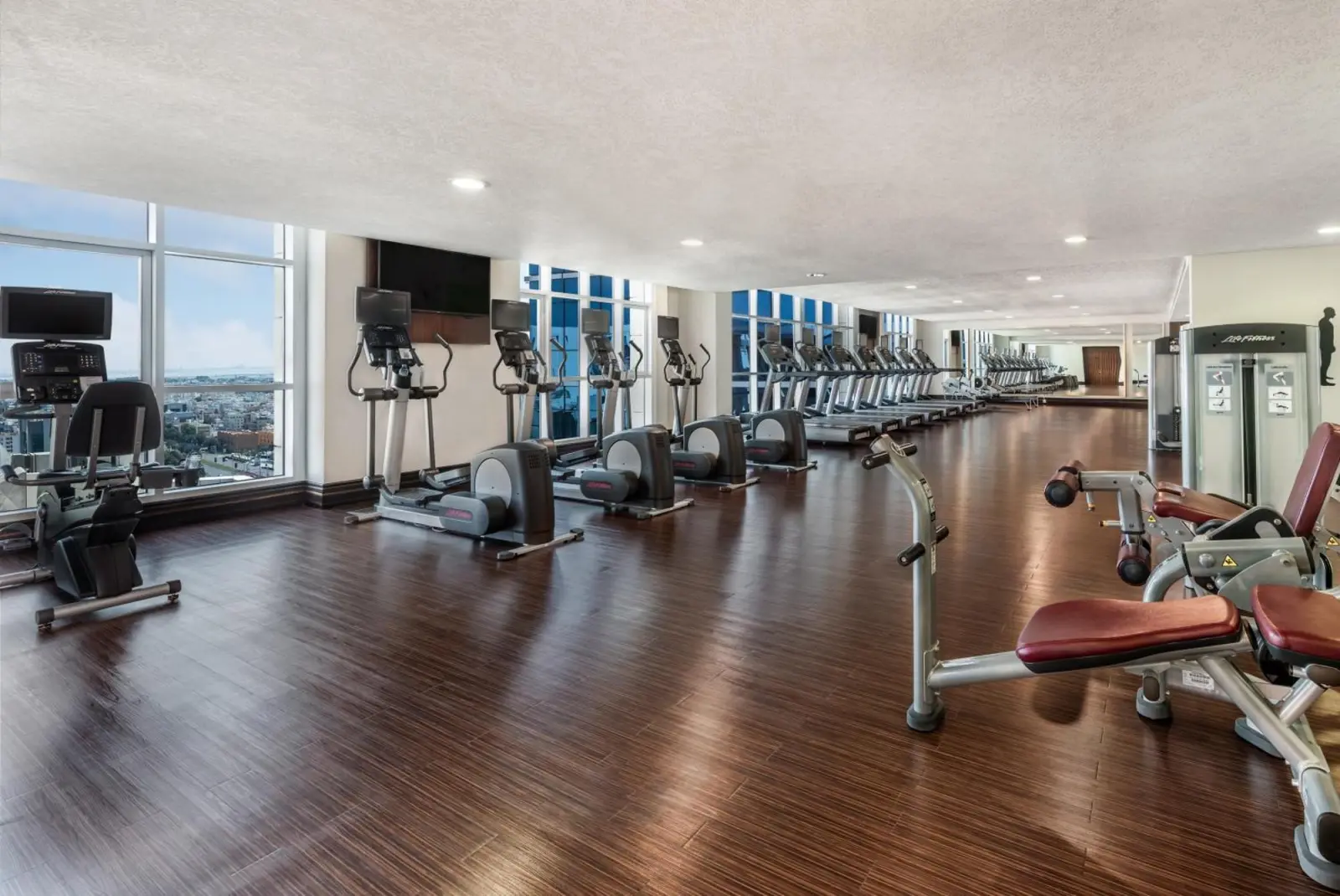 Dusit Thani Abu Dhabi fitness center