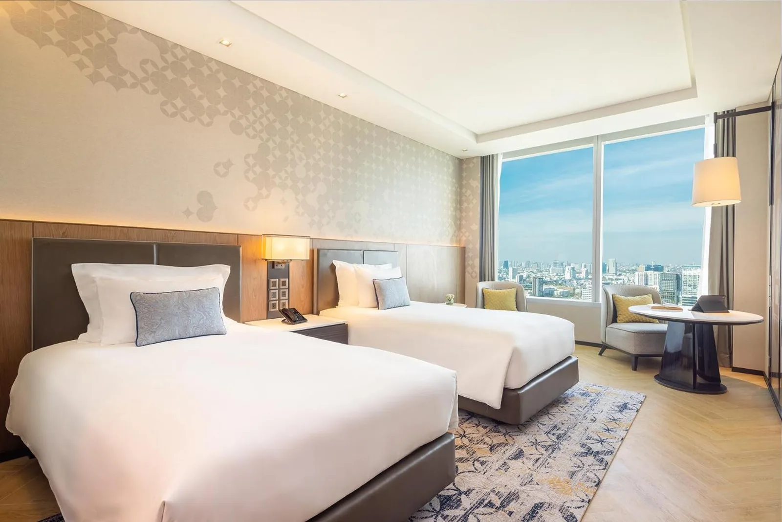Vista de la ciudad desde una habitación en Eastin Grand Hotel Phayathai, Bangkok