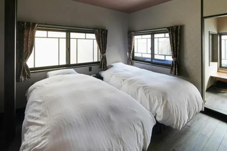 Cómoda habitación doble en Eigetsu Hotel en Kioto