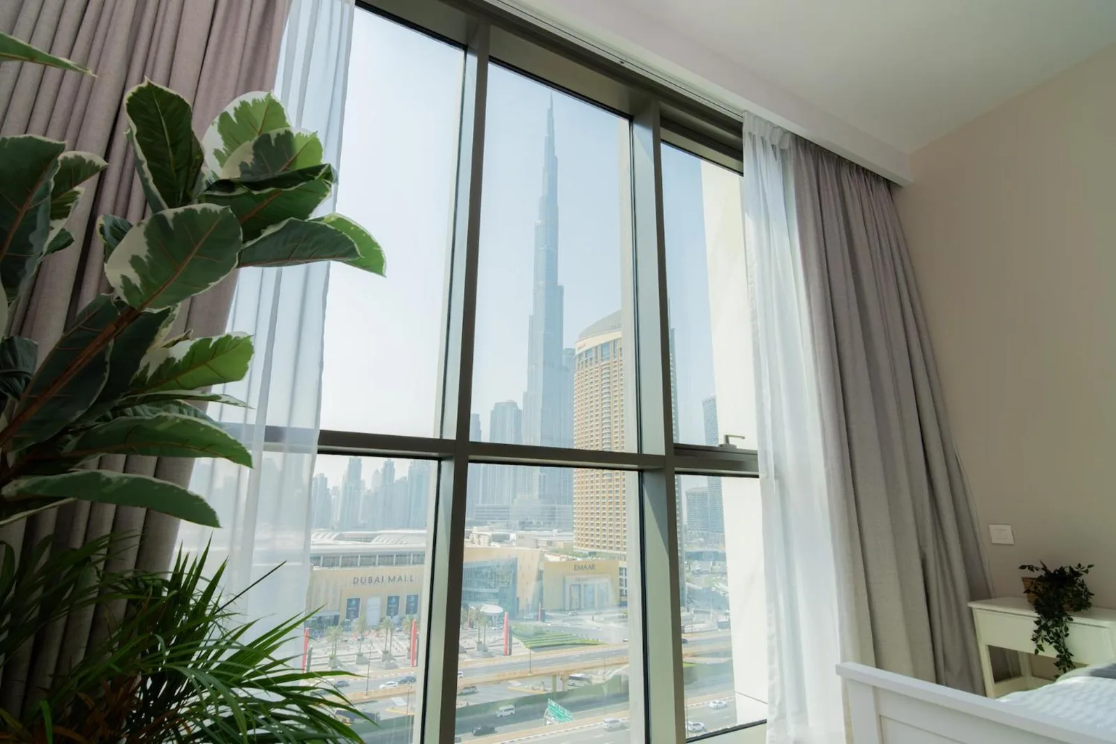 Vue sur Burj Khalifa depuis Elite Escape Holiday Home à Dubai