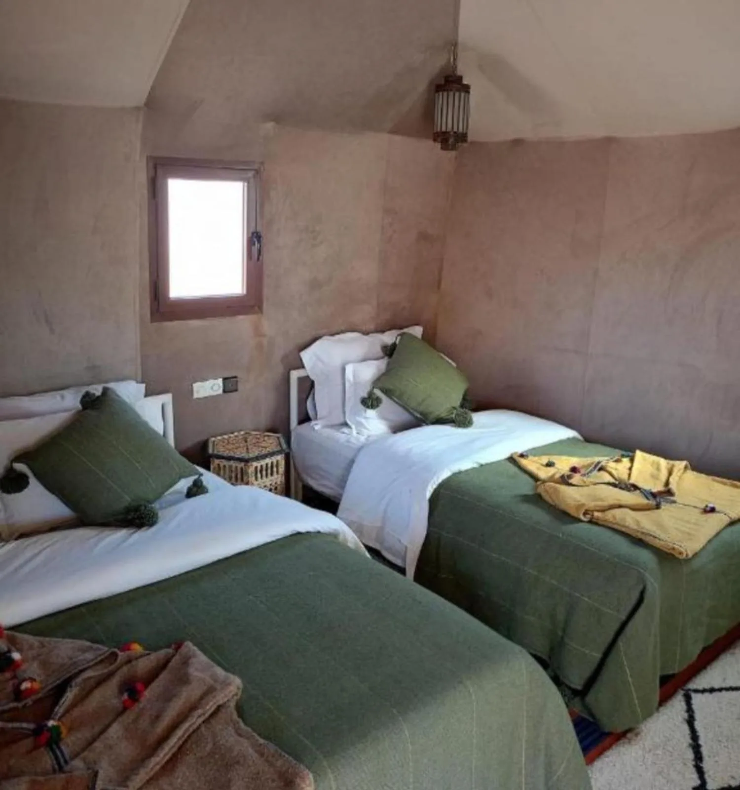Chambre d’hôtes traditionnelle à Elite Merzouga Dunes Camp