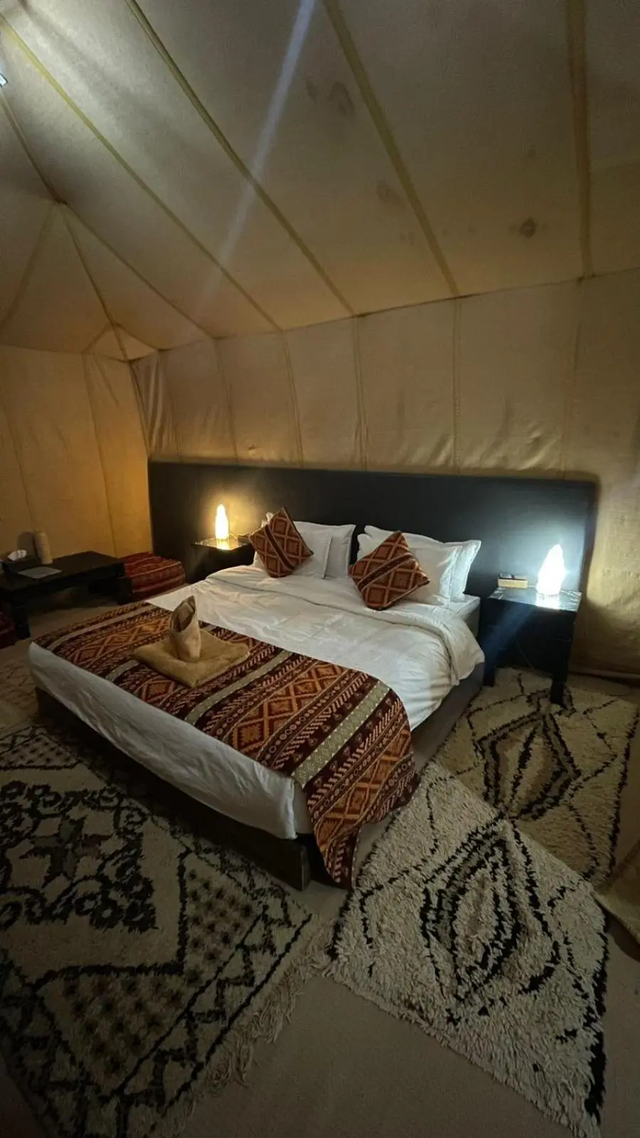 Doppelzimmer im Erg Chebbi Desert Camp