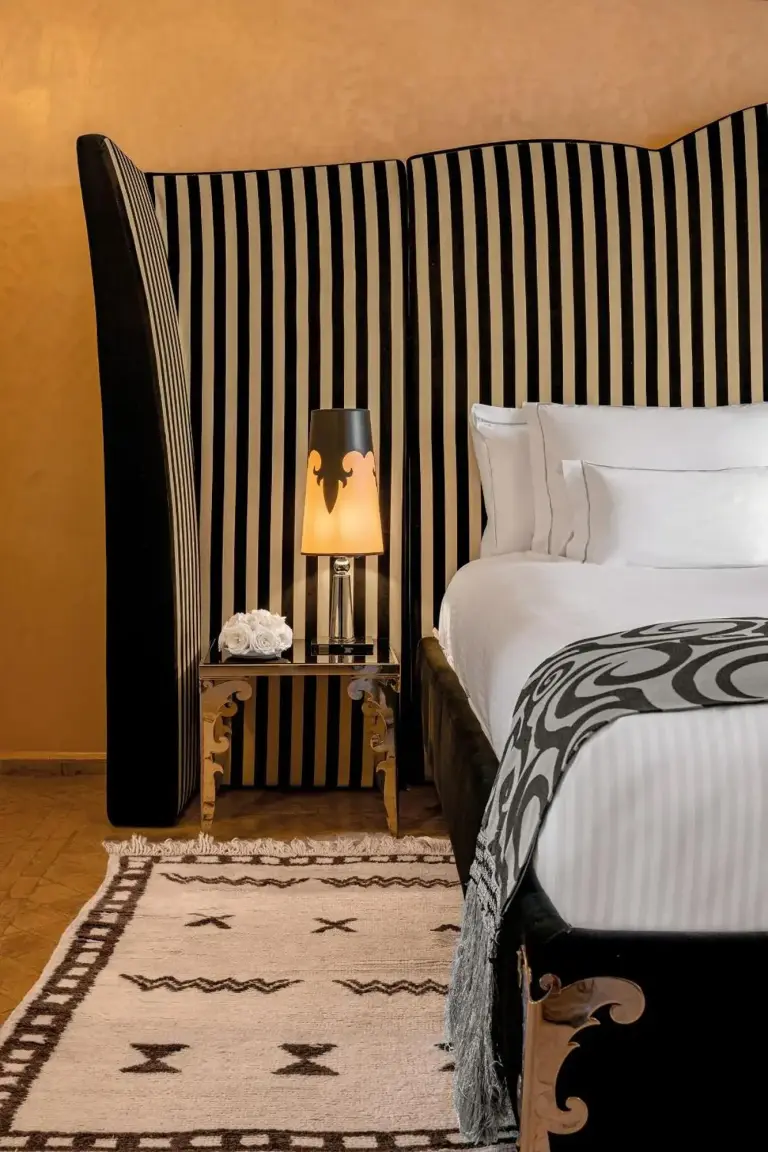 Modern bedroom in Es Saadi Marrakech Resort - Palace