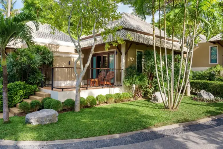 Vista exterior de una villa en Fair House Villas & Spa, Koh Samui