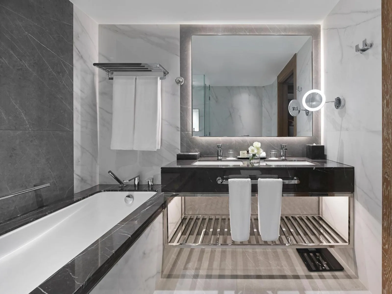 Luxury bathroom in Fairmont Dubai with modern finishes