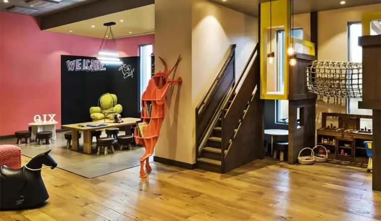 Children's play area at Fashion Avenue Dubai Mall