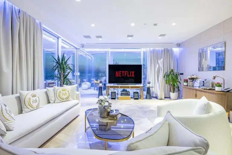 Entertainment area with Netflix in the penthouse at FIVE Palm Jumeirah in Dubai