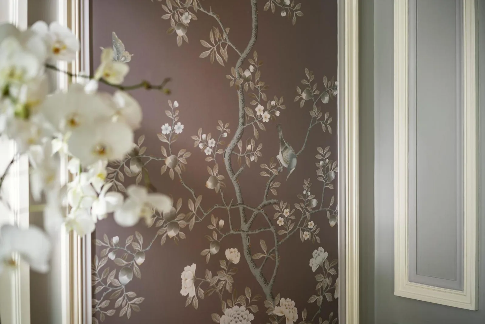 Artistic wall decoration at Four Seasons Hotel Jakarta