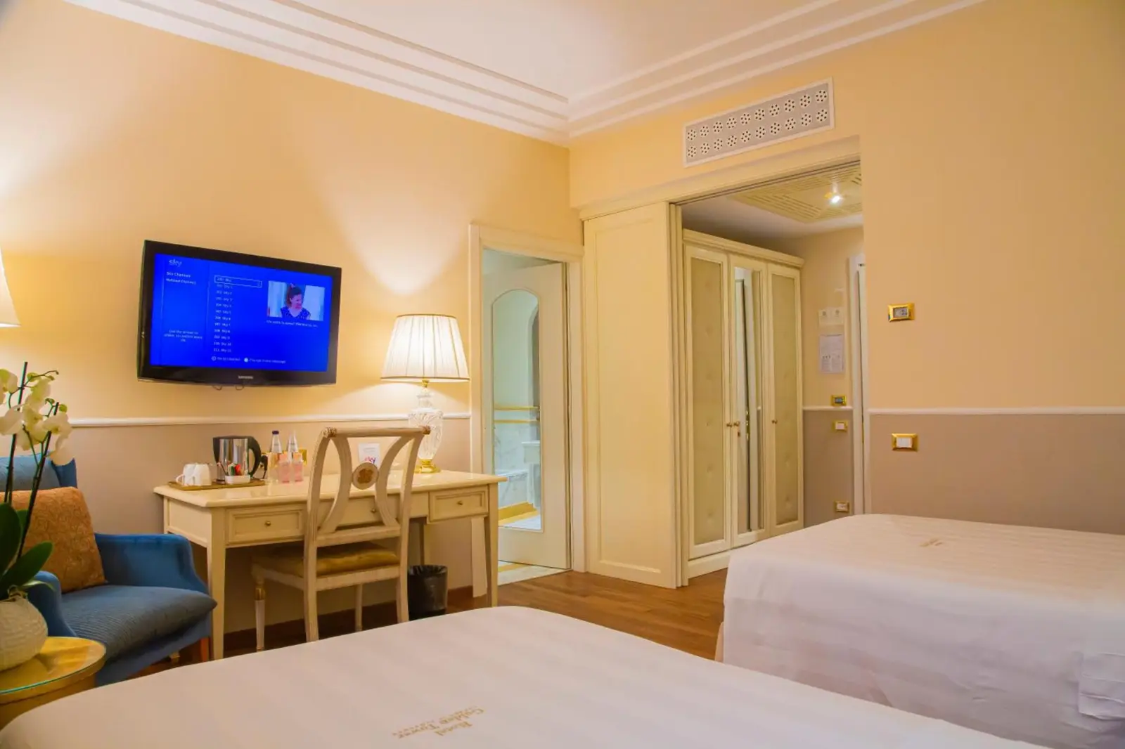 Habitación familiar en el Golden Tower Hotel & Spa en Florencia