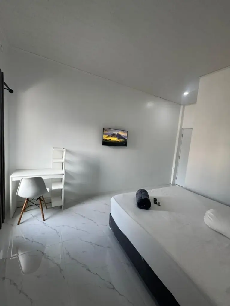 Cozy room interior at Gramada 3 Kesambi Cirebon