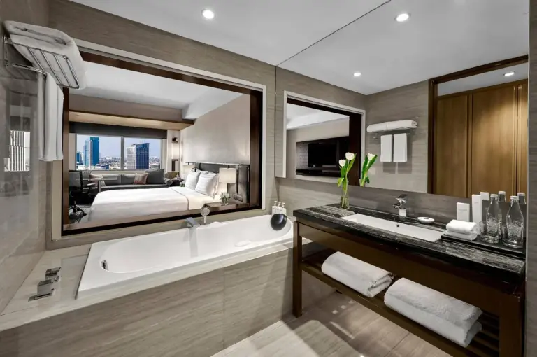 Gran Meliá Jakarta hotel bathroom with modern amenities