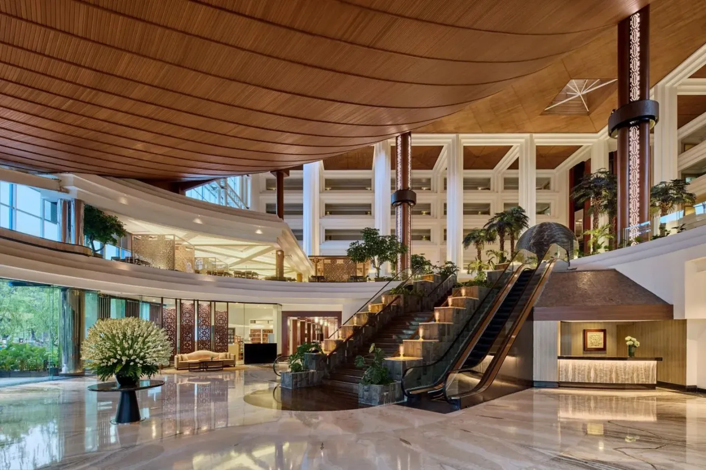 Gran Meliá Jakarta hotel lobby with elegant architecture