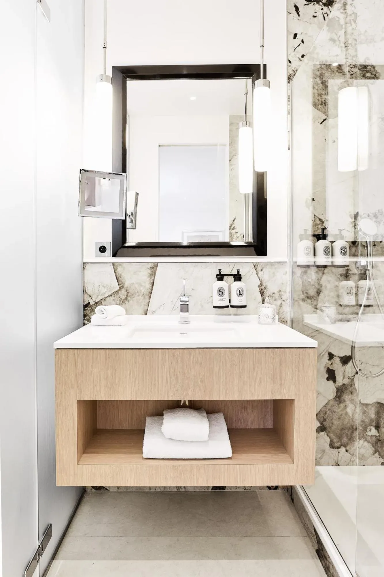 Elegant Bathroom