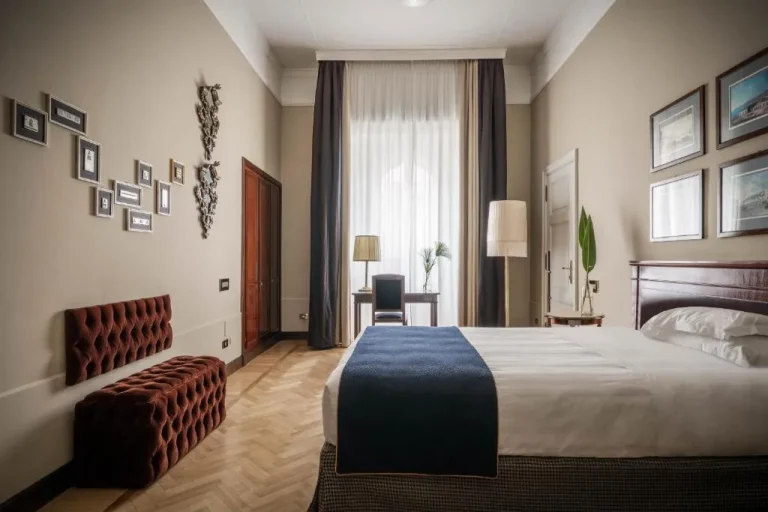 Standard Bedroom