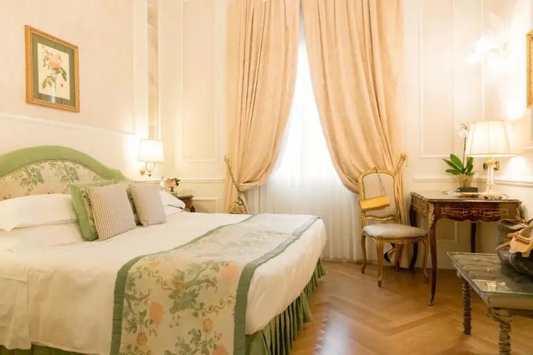 Deluxe Zimmer mit Sitzbereich im Grand Hotel Majestic gia' Baglioni in Bologna