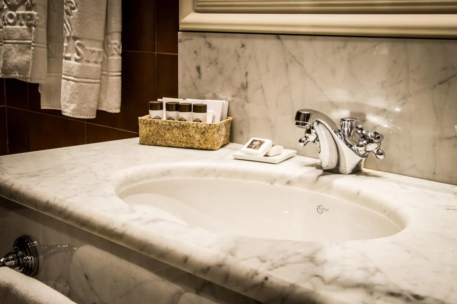 grand hotel Sitea Waschtisch