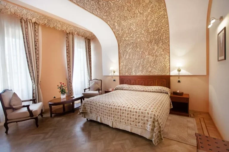 Elegant suite in Grand Hotel Villa de France, Tangier