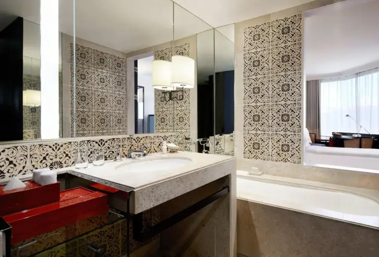 Grand Hyatt Erawan Bangkok bathroom with modern amenities