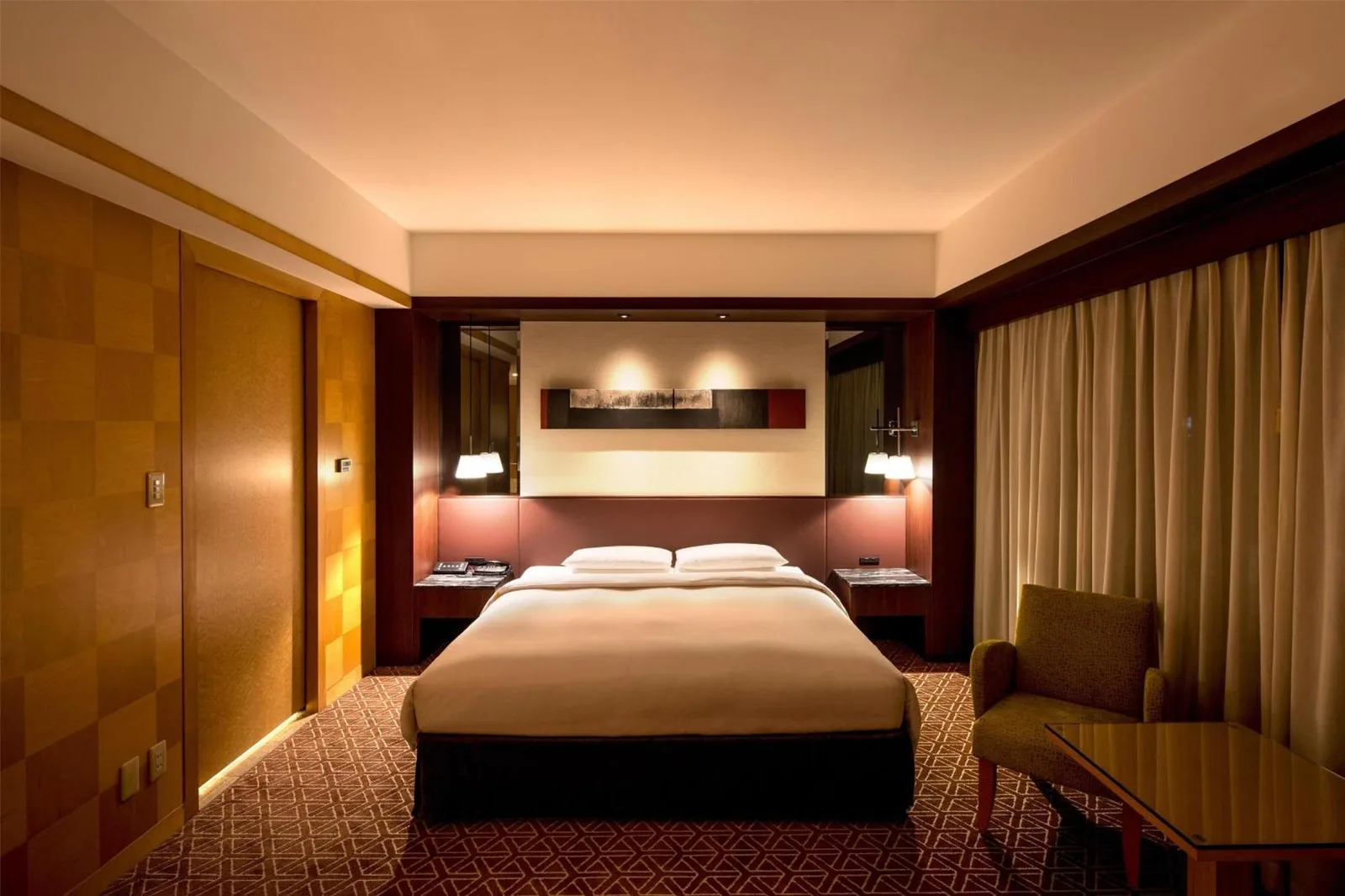 King Bed Room at Grand Hyatt Fukuoka