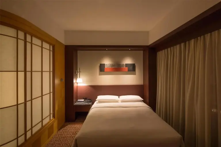 Tatami Room