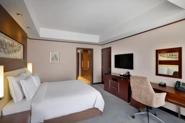 Standard Room im Grand Millennium Dubai