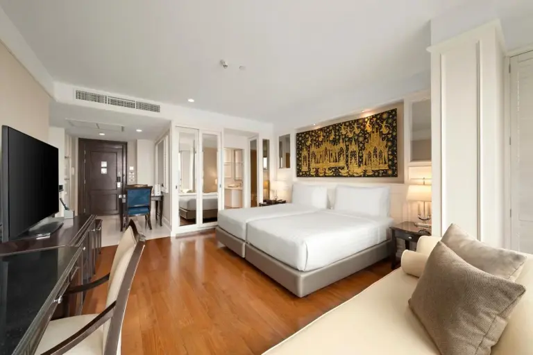 Chambre twin à l'intérieur du Grande Centre Point Hotel Ratchadamri Bangkok