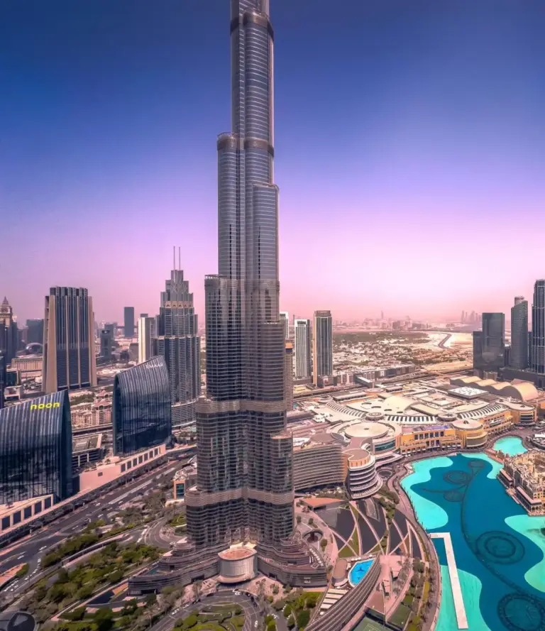 GRANDE RESIDENCES avec vue directe sur le Burj Khalifa et spectacle privé de fontaines au 62e étage avec option de navette VIP DXB AIRPORT pour 8 personnes, à Dubaï