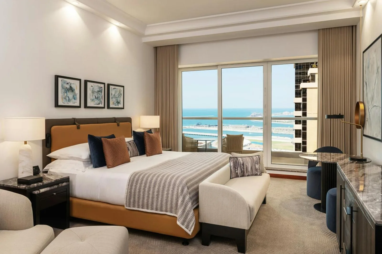 Grosvenor House, a Luxury Collection Hotel, Dubai sea view room