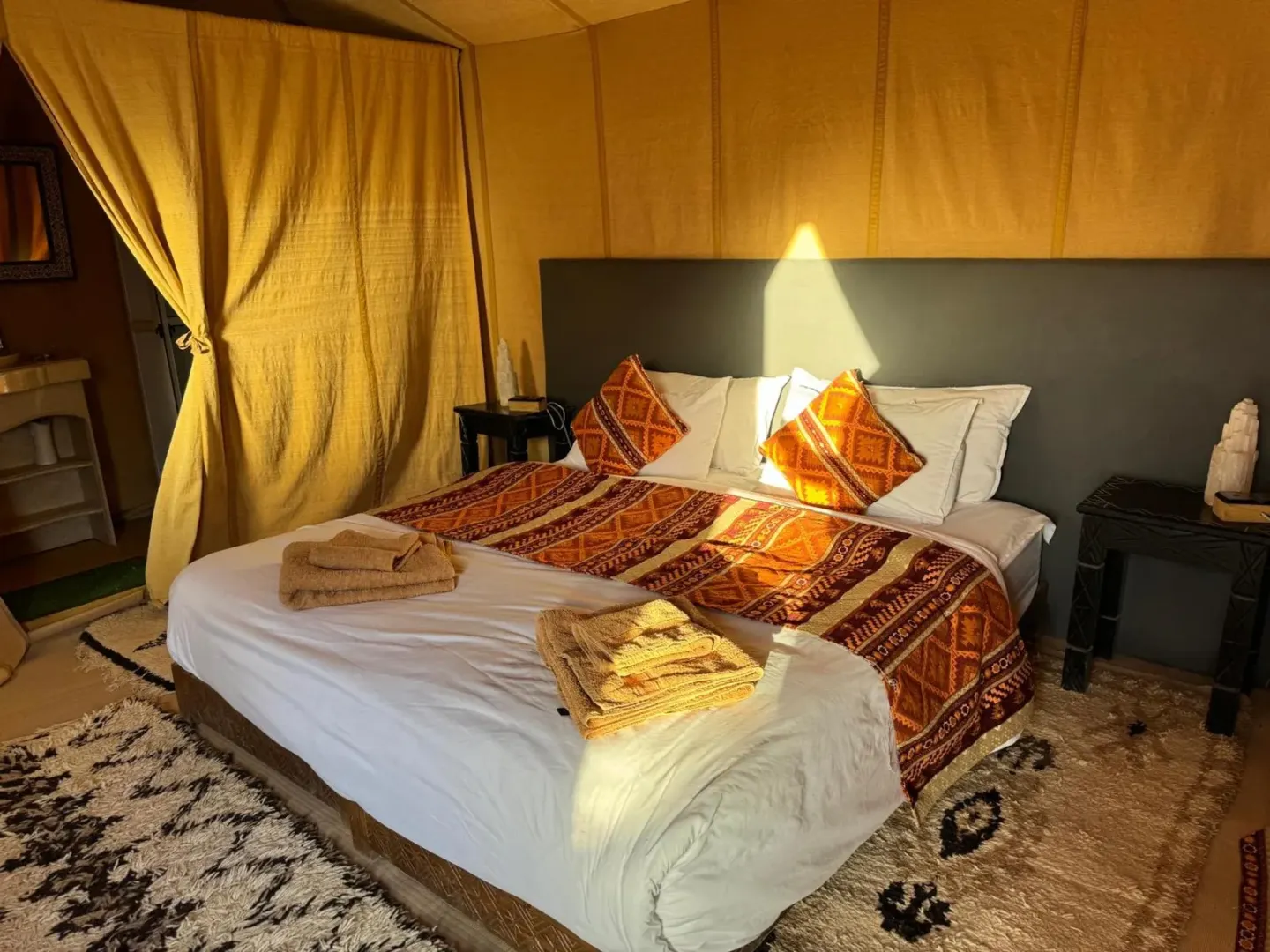 Bed arrangement in a tent at Hagra Luxury Camp Merzouga