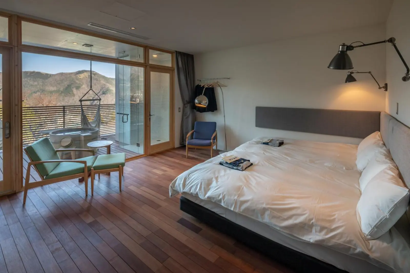 Guest room with balcony view at Hakone Honbako