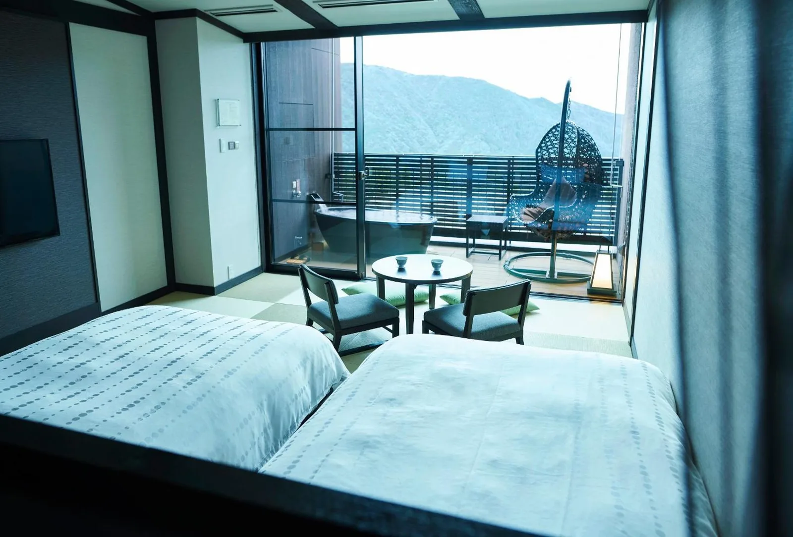 Interior of guest room at Hakone Kowakien Tenyu