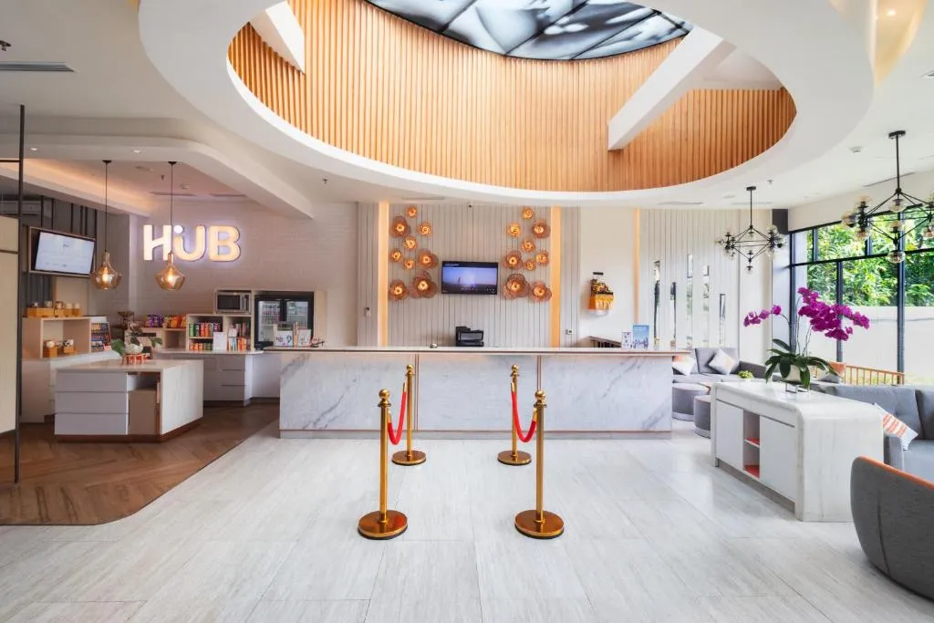 HARRIS Hotel Kuta Tuban Bali reception desk