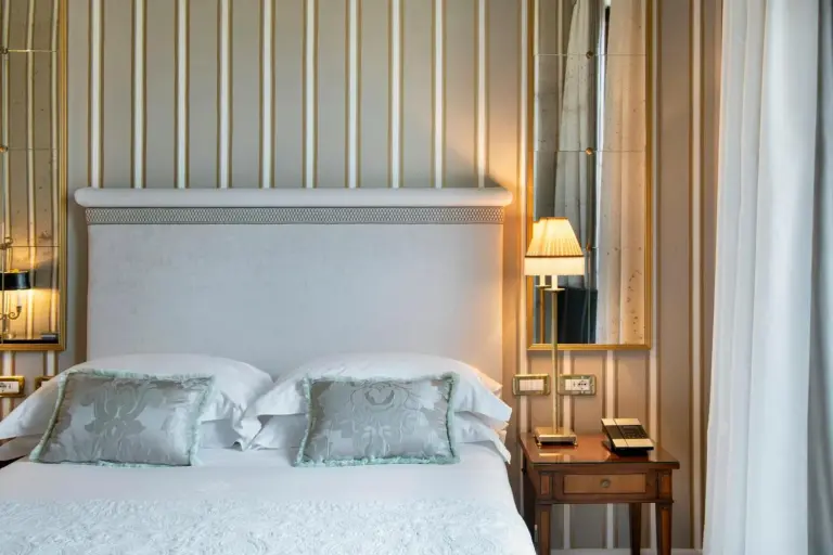 Helvetia&Bristol Firenze – Starhotels Collezione elegantes Zimmerdetail