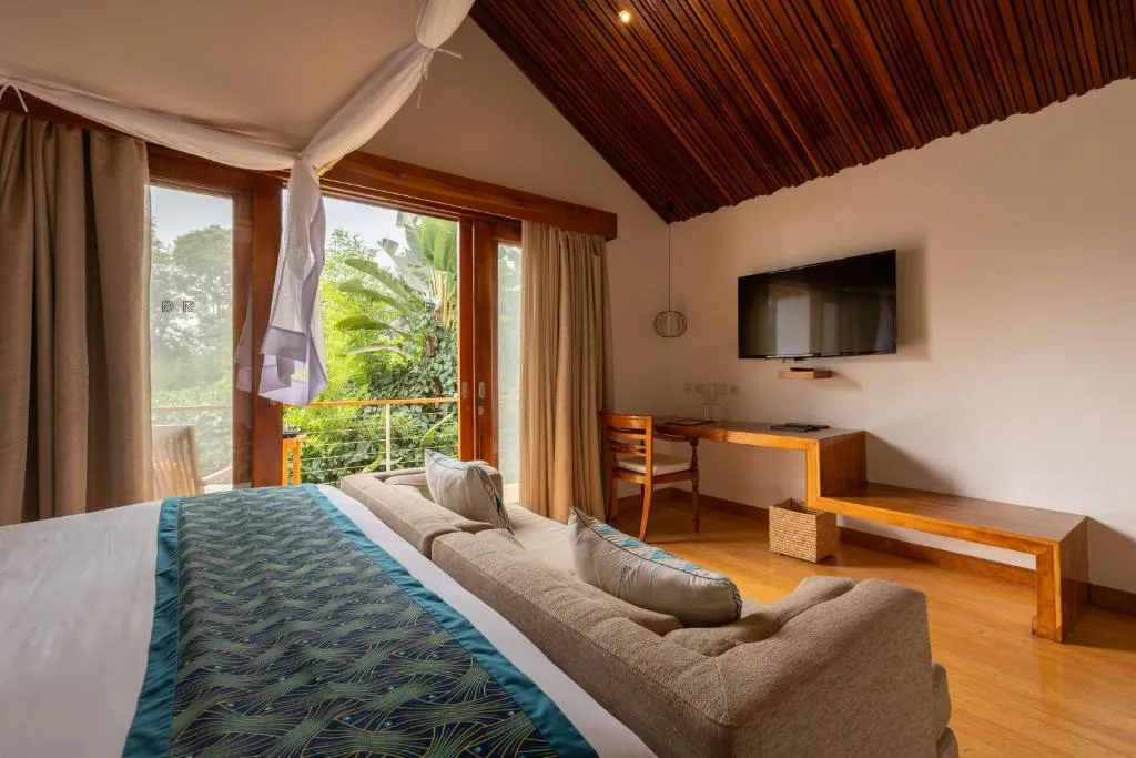 Cozy suite at Hemingways Retreat Kigali