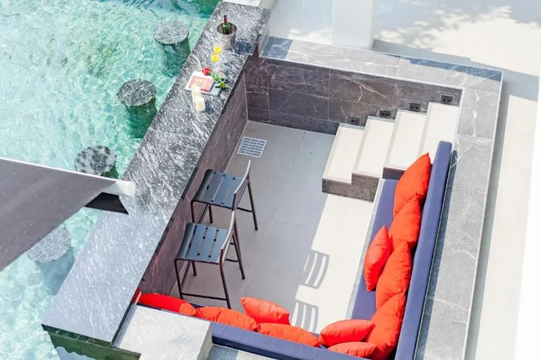 Hi At Home Villa 5 poolside seating area