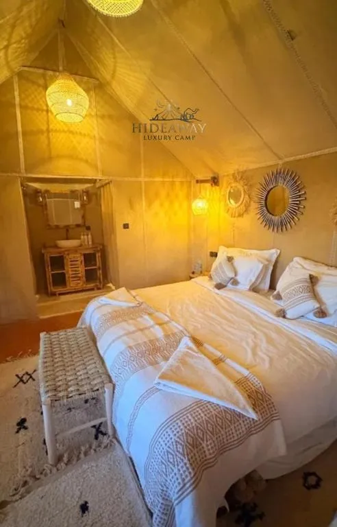 Interior design of a luxury tent at Hideaway Luxury Camp