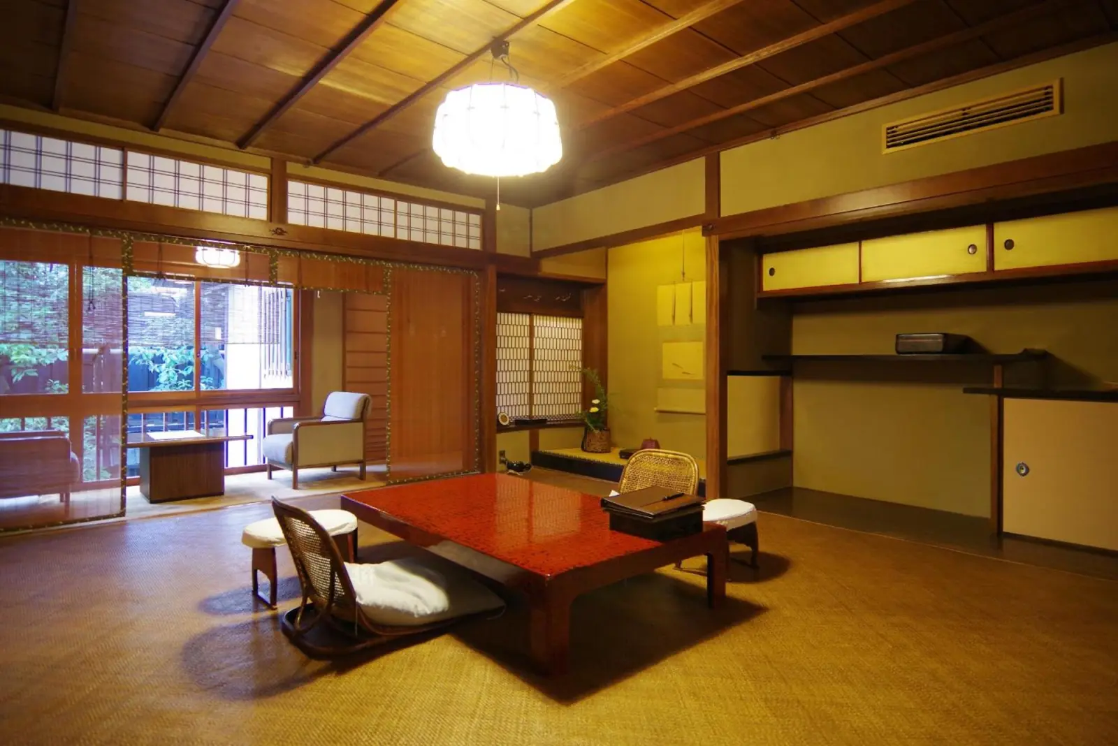 Dining area in a guest room at Hiiragiya hotel in Kyoto