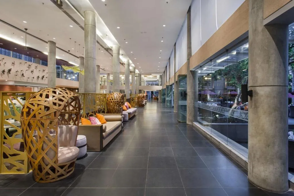 Hilton Garden Inn Bali Ngurah Rai Airport corridor with artistic features