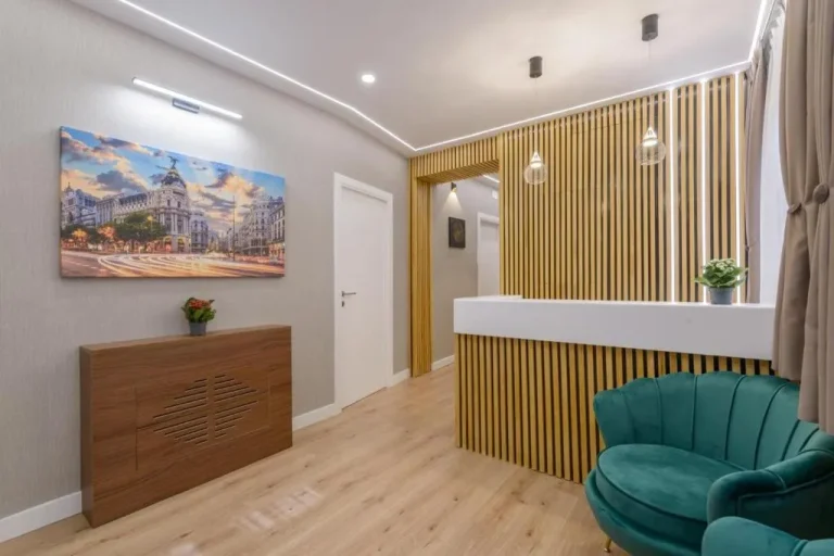 Reception Area of Hostal Sun Gate in Madrid