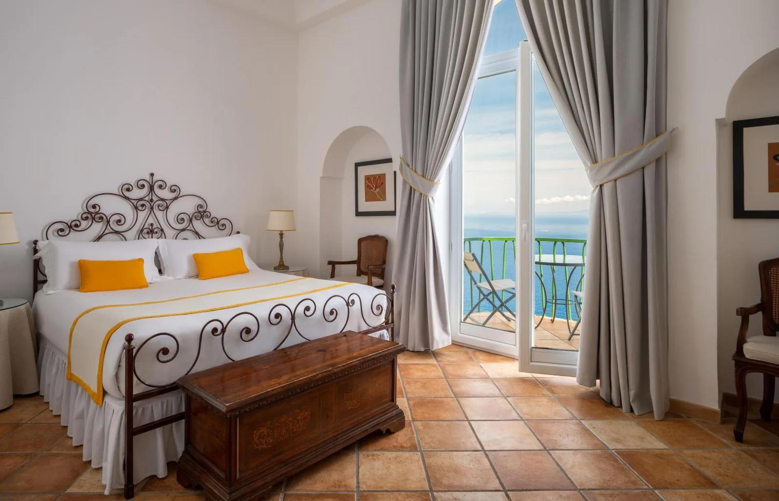 Suite avec vue sur l'océan à l'Hôtel Caesar Augustus