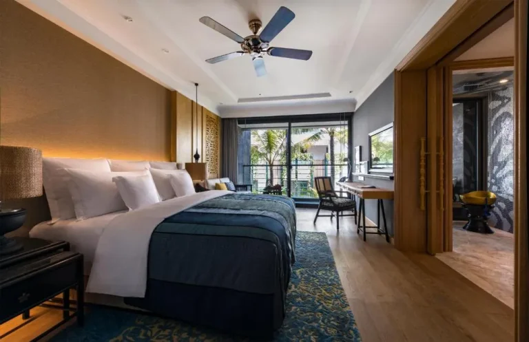 Configuration de la chambre double au Hotel Indigo Bali Seminyak Beach