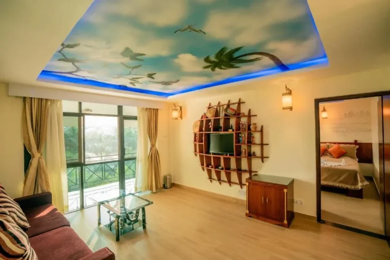 Espace de vie à l'Hôtel Jungle Crown à Sauraha
