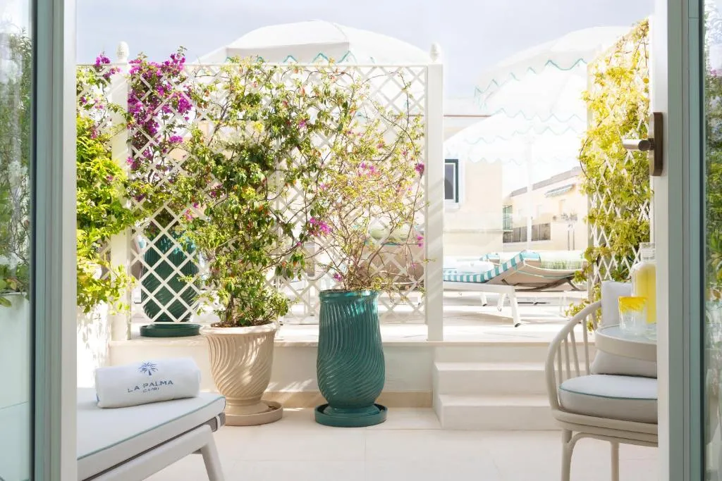 Terrasse privée luxuriante à l'Hotel La Palma, Oetker Hotels