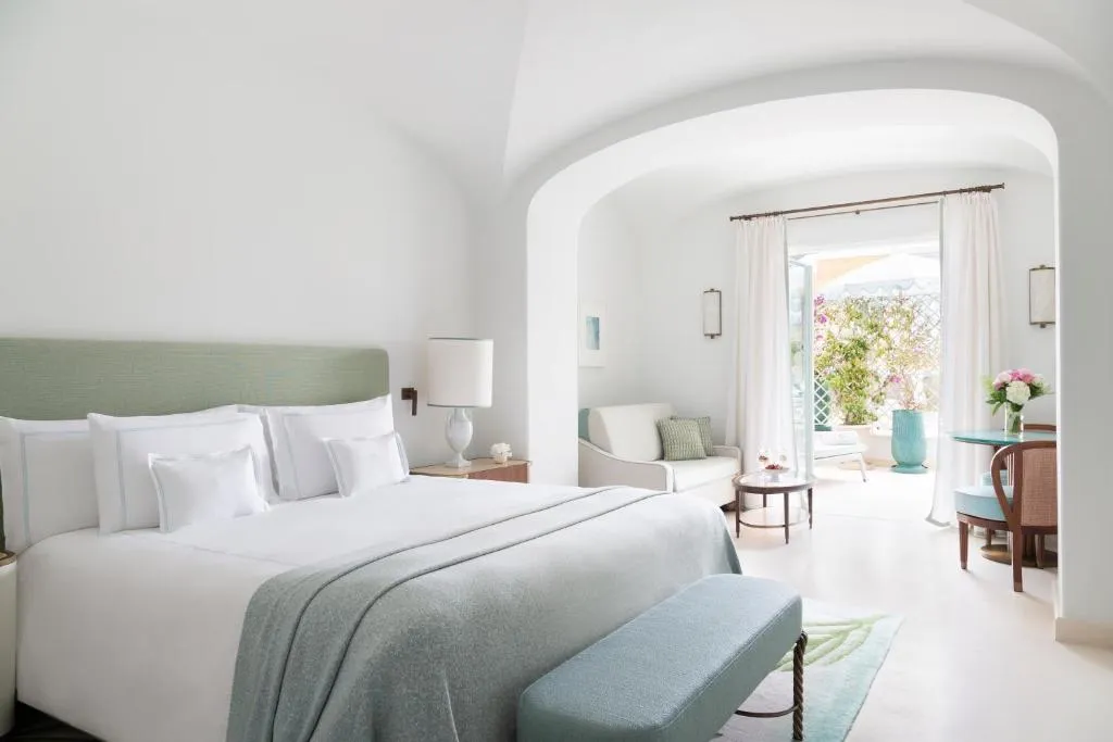 Chambre d'hôte lumineuse et spacieuse à l'Hotel La Palma, Oetker Hotels